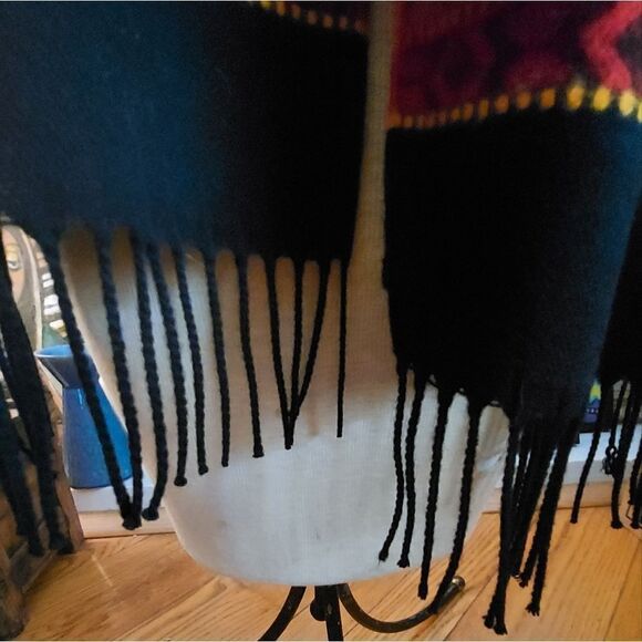 Pashmina Scarf - Shawl Wrap NWOT - Picture 5 of 10